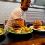 ビーチヒルフードワークスで本格ハンバーガーを食べてきた。