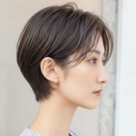 大人女性にちょうどいい、自然体な似合わせショート